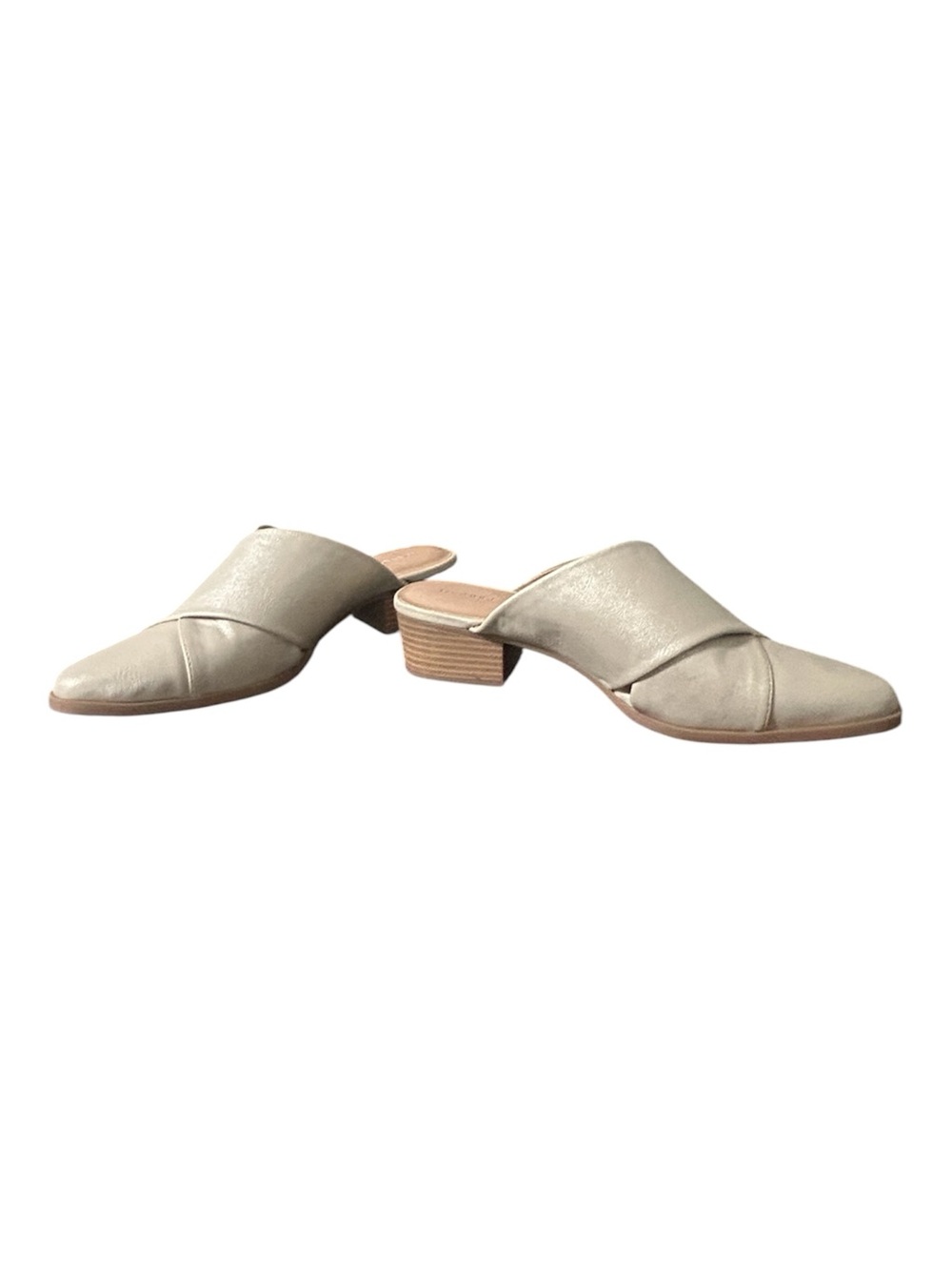 Maurice's Slip-On in Cream - Women's Casual Heels size 9M - Picture 8 of 11